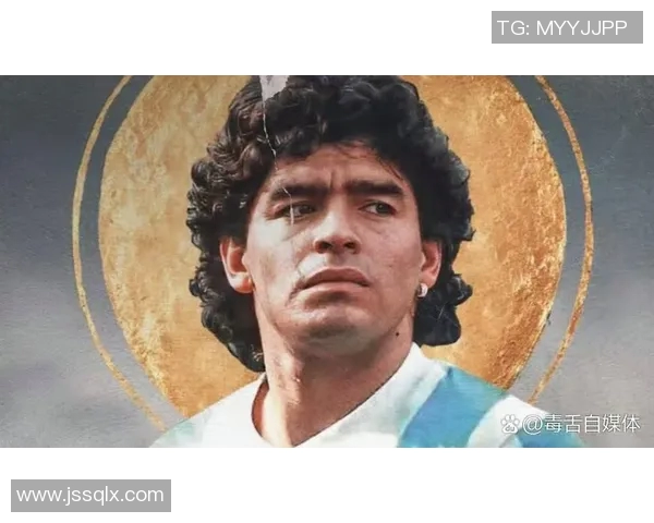 足球历史十大球星排名揭晓 谁才是足坛真正的传奇人物