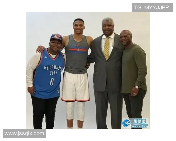 当足球巨星与篮球传奇同框时跨界合影点燃体育迷热情